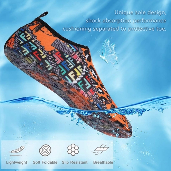 NEW multicolor design WATER SOCKS - Picture 1 of 10